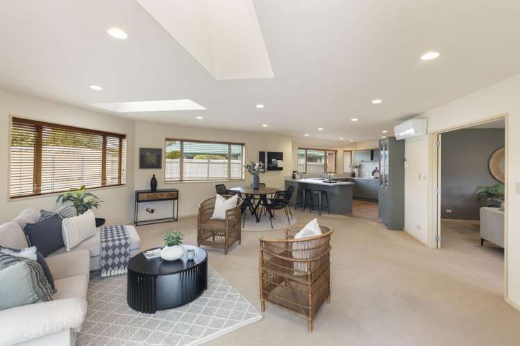 1 Becmead Drive Harewood_16