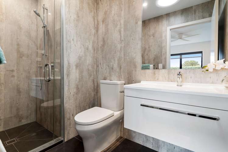 96d Karaka Road Beachlands_19