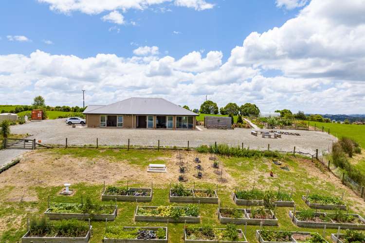 24 Karakanui Road Tinopai_34