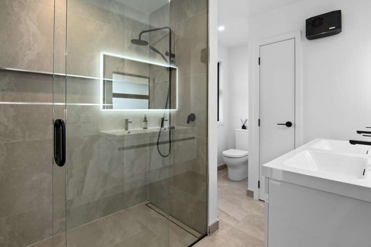 58 Katania Heights Brightwater_13