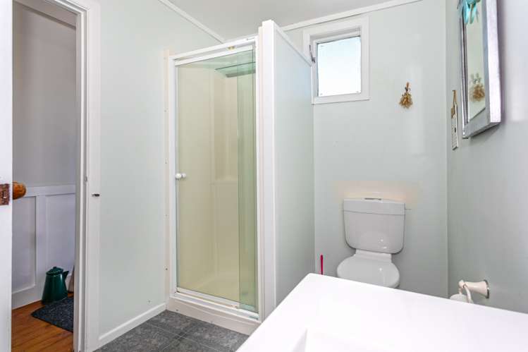 211 Tui Road Whangamata_24