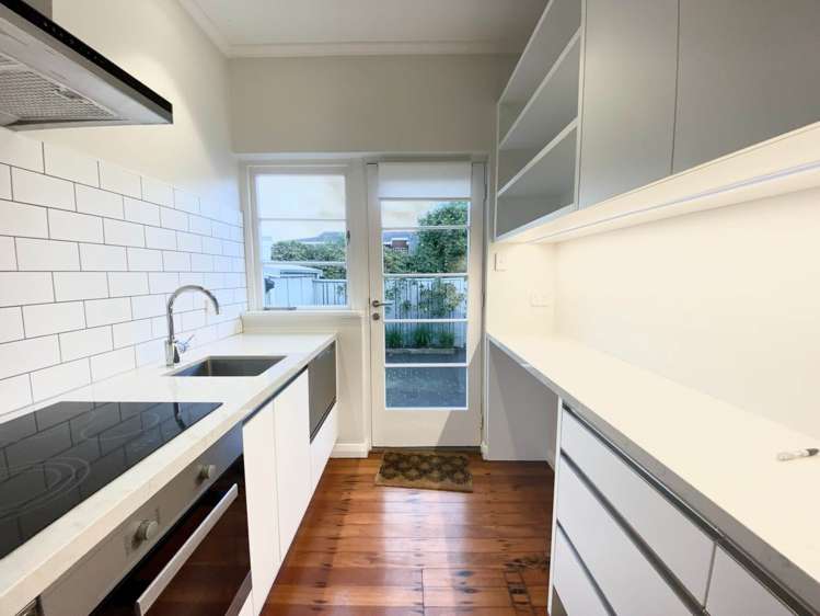 2/30 Atkin Avenue Mission Bay_1