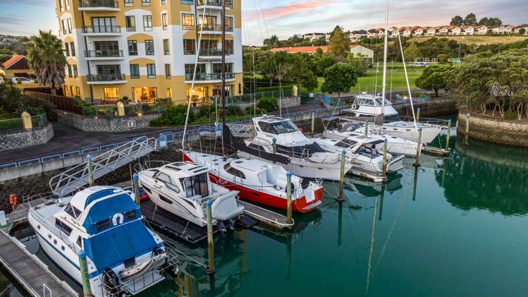 3 Waterside Crescent Gulf Harbour_31