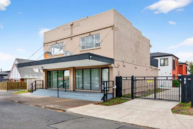 Vacant Mixed-Use investment with immediate upside