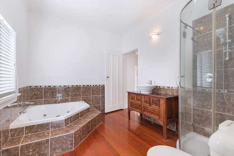 54 Benson Road Remuera_10