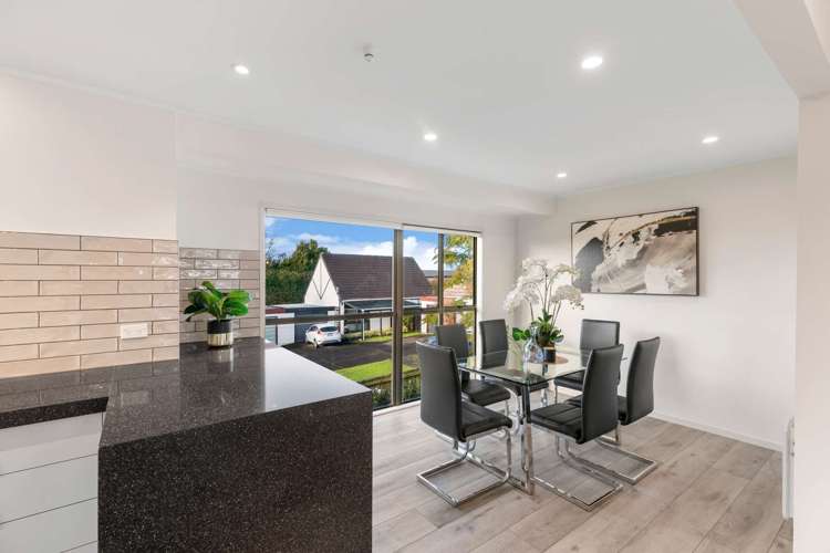 2/12 Stanley Avenue Milford_6