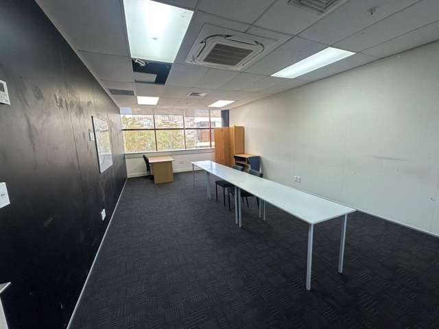 22 Amersham Way City Centre_2