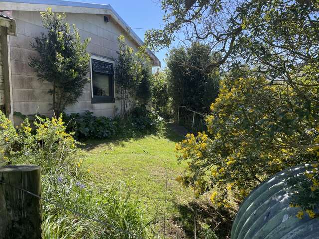 8 Baird Street Long Beach_2