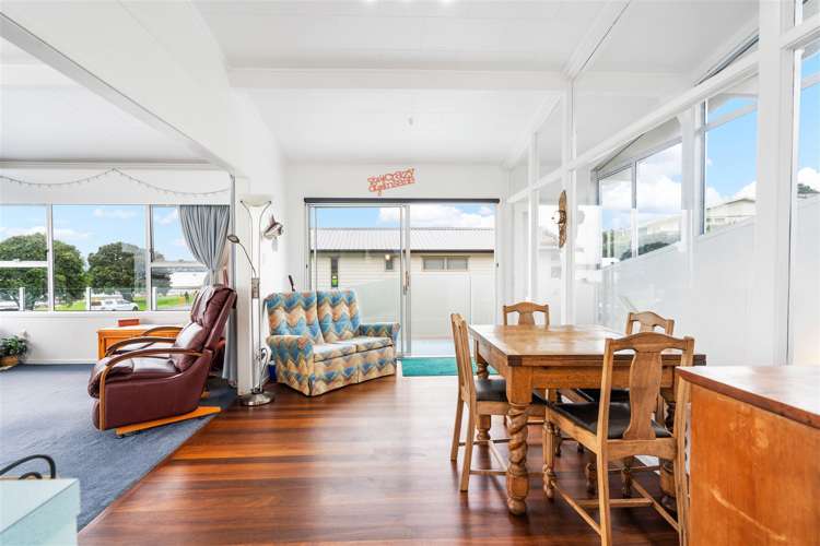 6 Waikaraka Beach Road Tamaterau_5