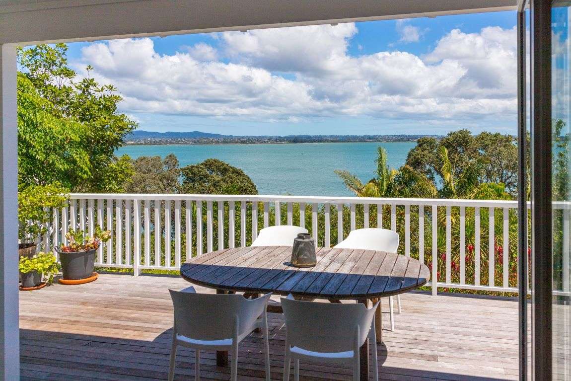 22 Harbour View Road in Point Chevalier, Auckland