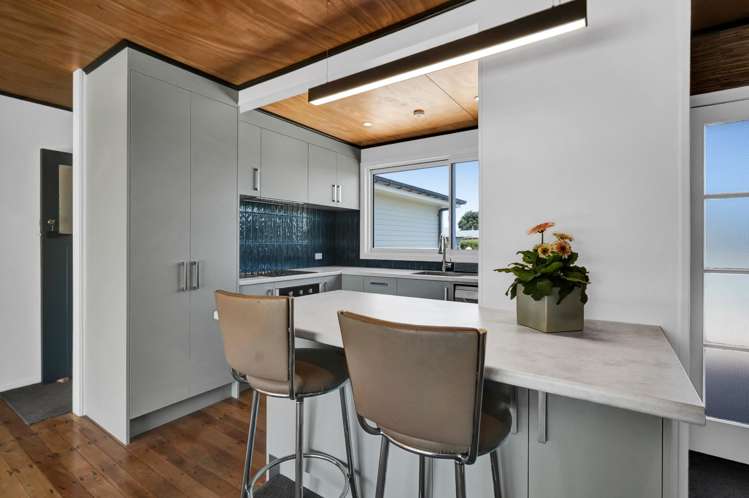 35 Dorset Street Opunake_31