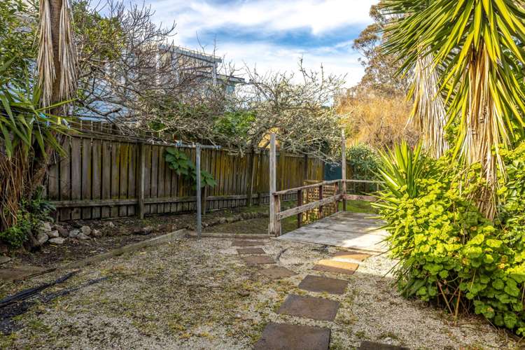 13 Totara Road Onetangi_28