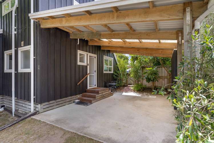 4 Pitkethley Circle Pauanui_27