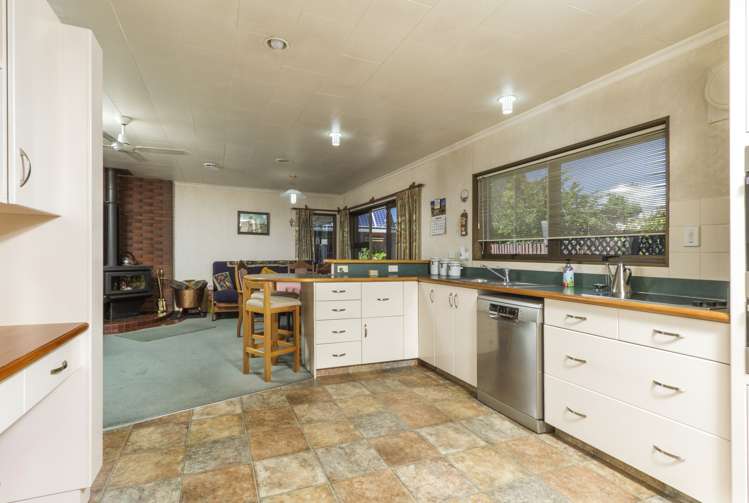 14 Starveall Street Brightwater_23