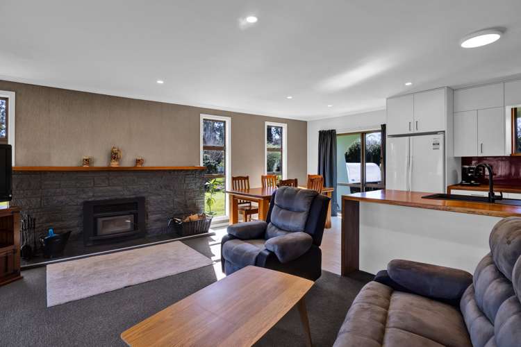 552 Mountain Road Lepperton_5