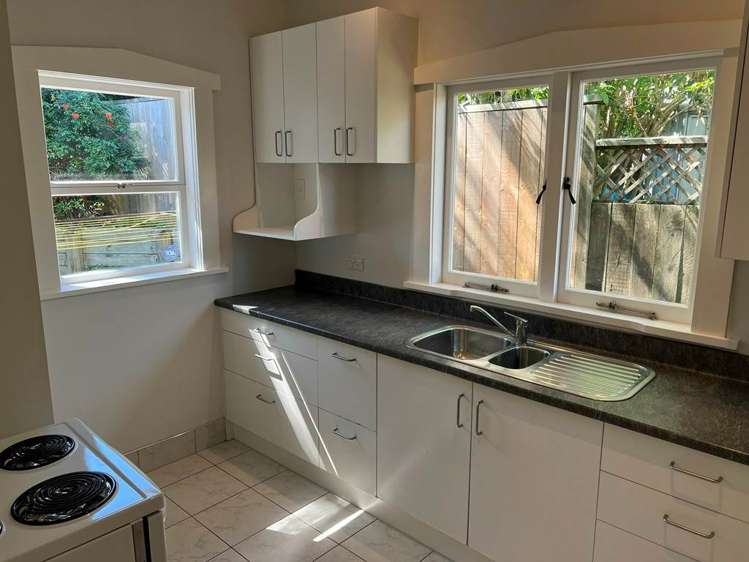 150B Paritai Drive Orakei_8