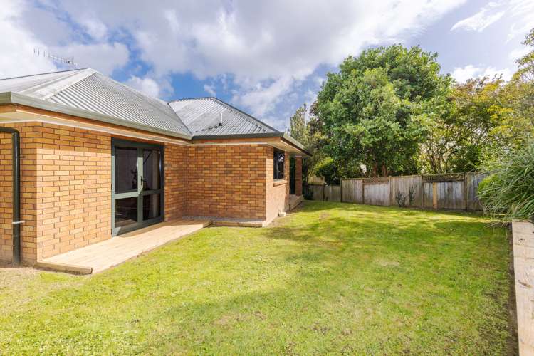 7 Jersey Place Grandview Heights_24