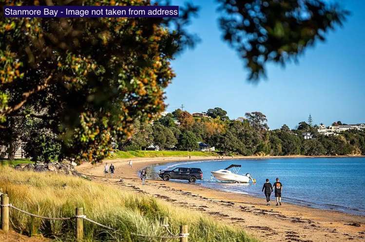 73a Gledstane Road Stanmore Bay_6