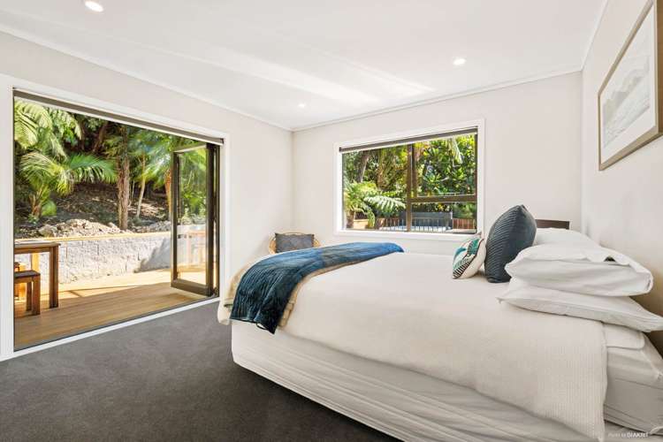 133 Sandspit Road Cockle Bay_24