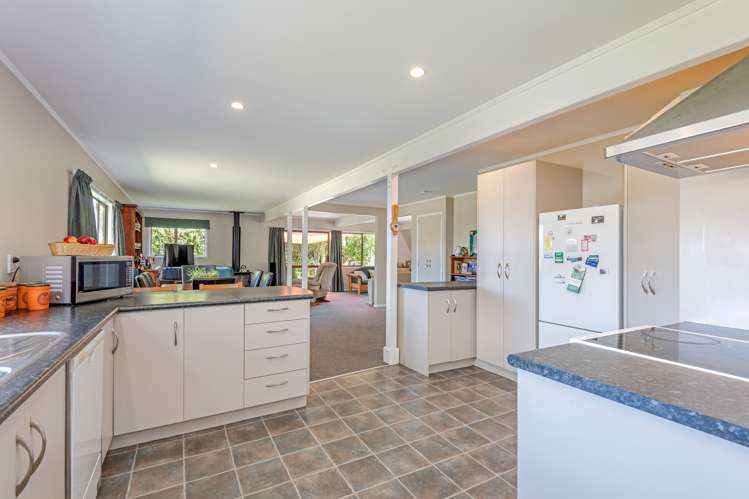 75 Moutere Road Hokio Beach_19