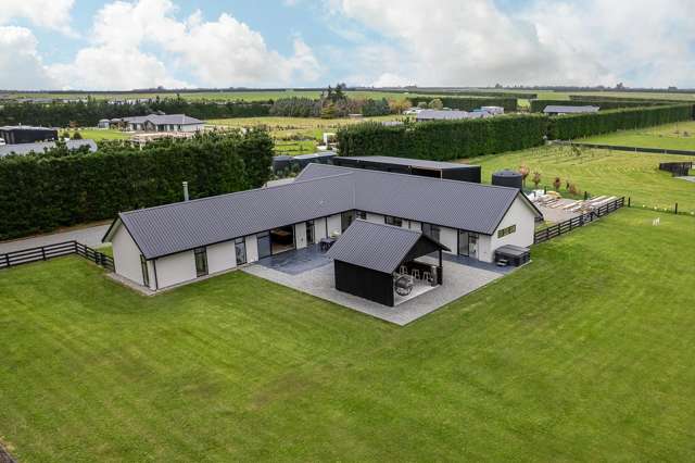 Sophisticated lifestyle oasis