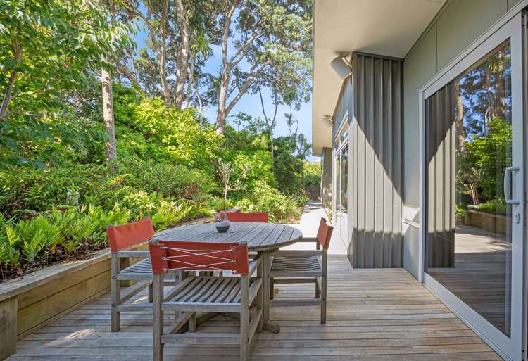 49 Tennis Court Road Raumati South_11