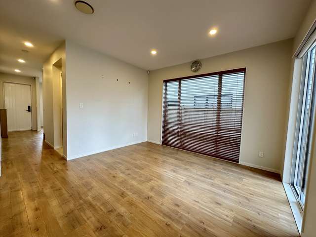 59 Myland Drive Hobsonville_4