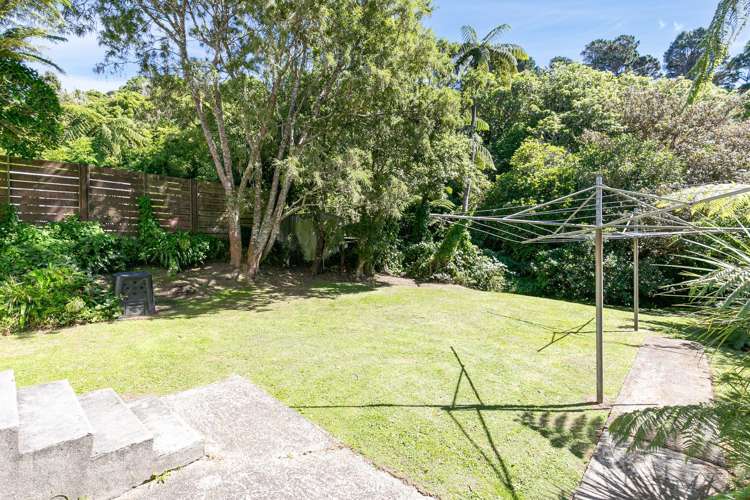 8 Cross Street Karori_15
