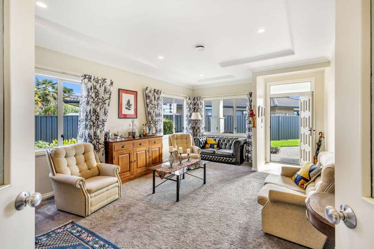 28 Delta Mews Place Clive_6