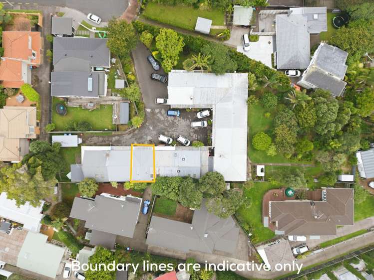 3/9 August Place Greenlane_21
