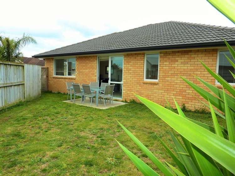 4 Blossom Grove Papamoa_14