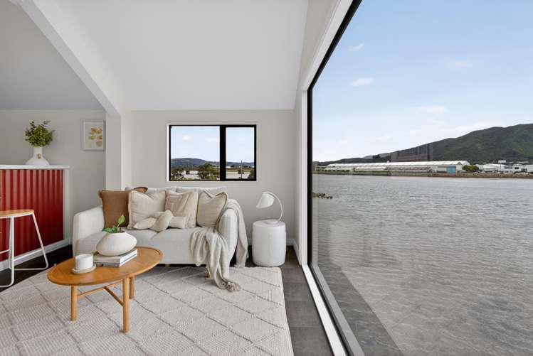 Boat Shed/19 Hikoikoi Reserve, Marine Parade Petone_12