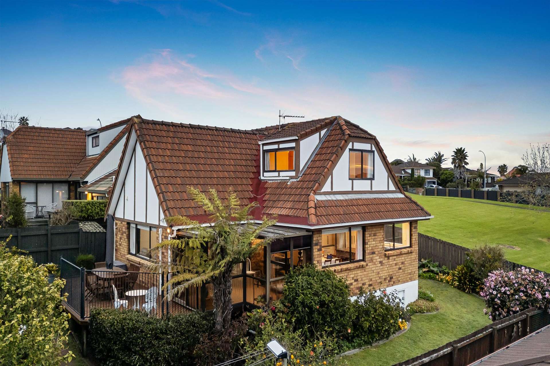 2/49 Dalwhinnie Parade Highland Park_0