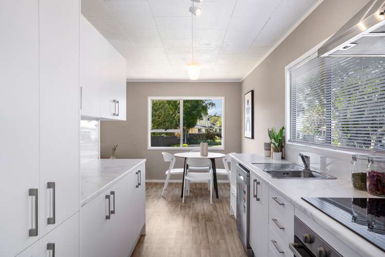 29 Redlands Grove Swanson_11