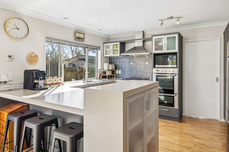 39 Stranraer Crescent Wattle Downs_4