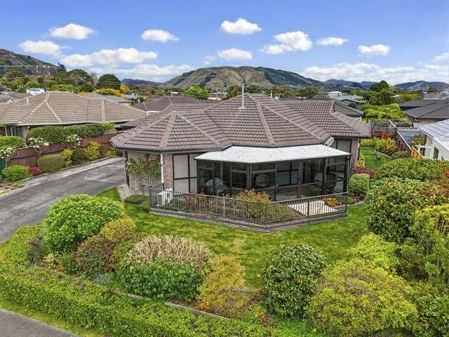 4 Cranbrook Grove Waikanae_1