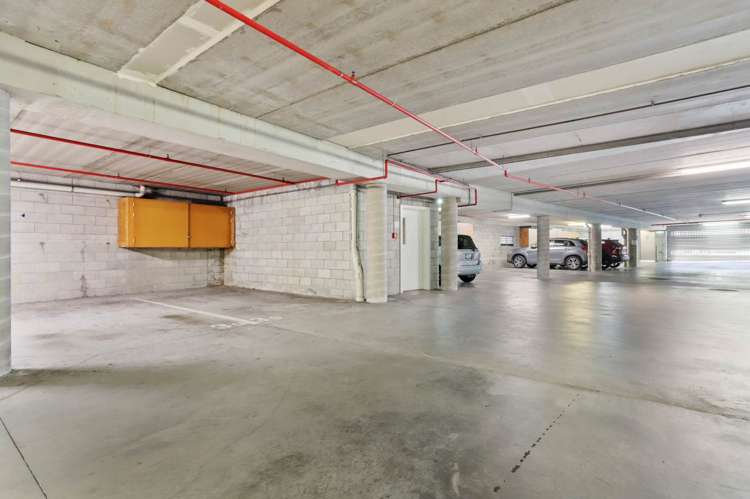 3q/83 New North Road Eden Terrace_12