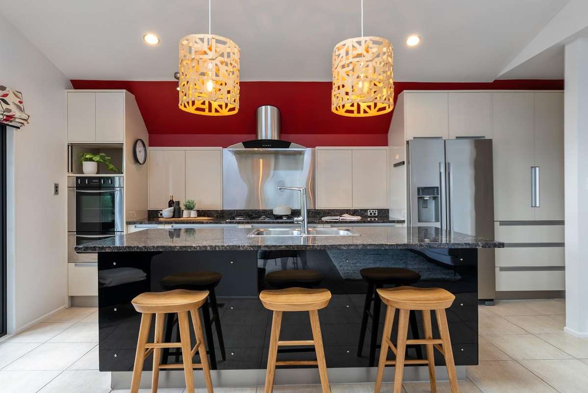 52 Walter Road, Lowry Bay_1