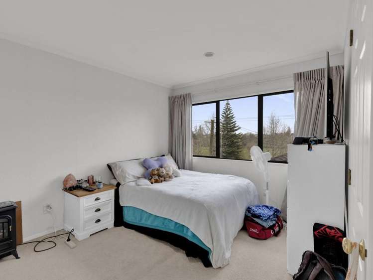 17 Tiffiney Place Chartwell_13