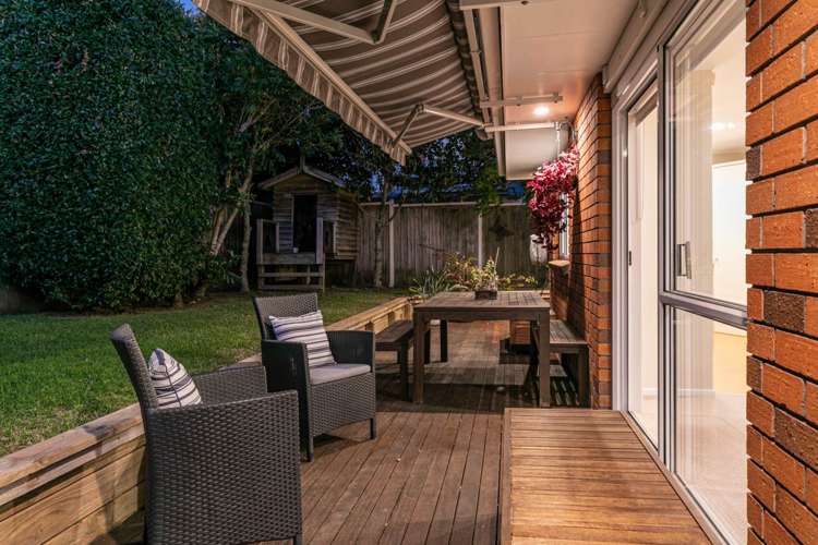 2/3 Rangitira Avenue Takapuna_43