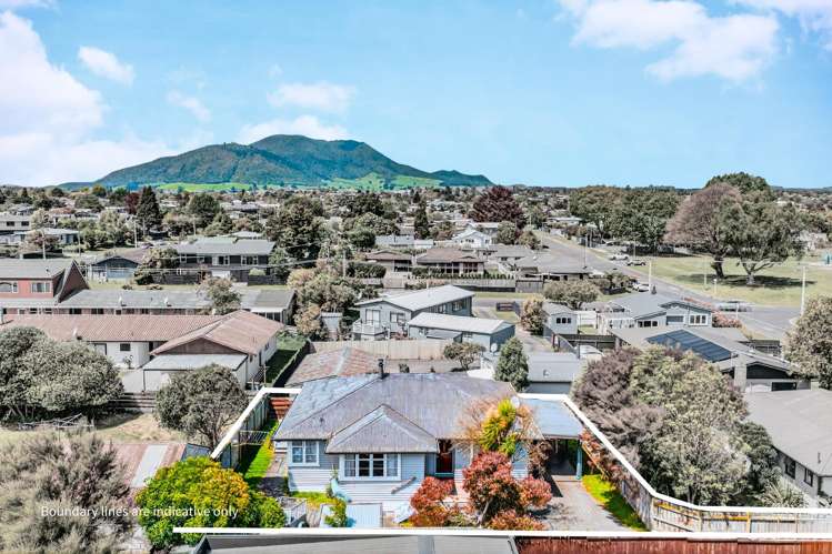 2/14 Laughton Street Taupo_18