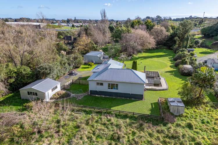 34 County Road Otaki_2