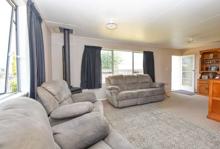 16 Fisher Place Carterton_2