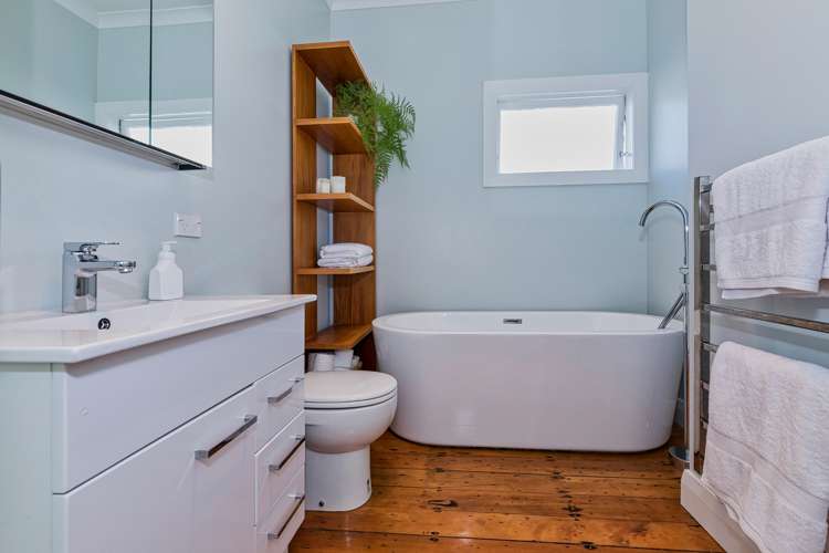 98 Fowlds Avenue Sandringham_15