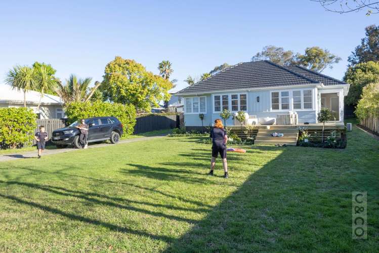 4 Albert Street Riverhead_43