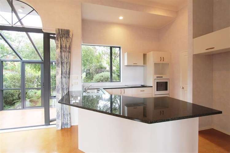 8 Tiffany Close Totara Park_4