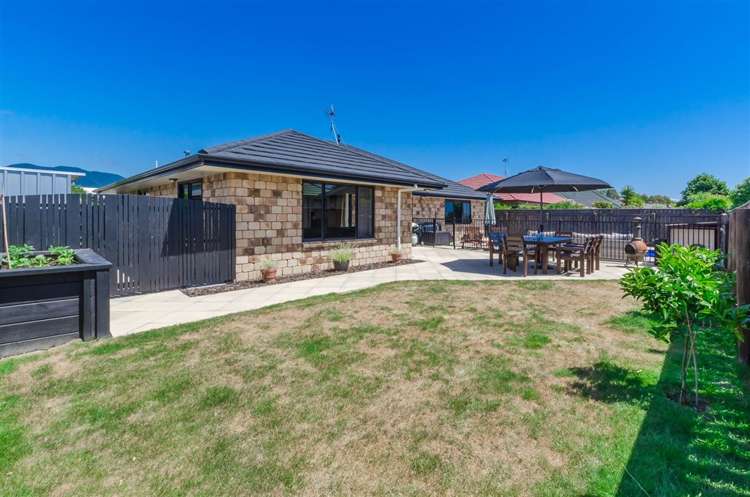 8 Gandalf Crescent Paraparaumu_17