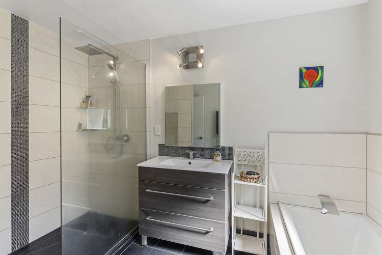 2/94 Waipuna Road Mount Wellington_15