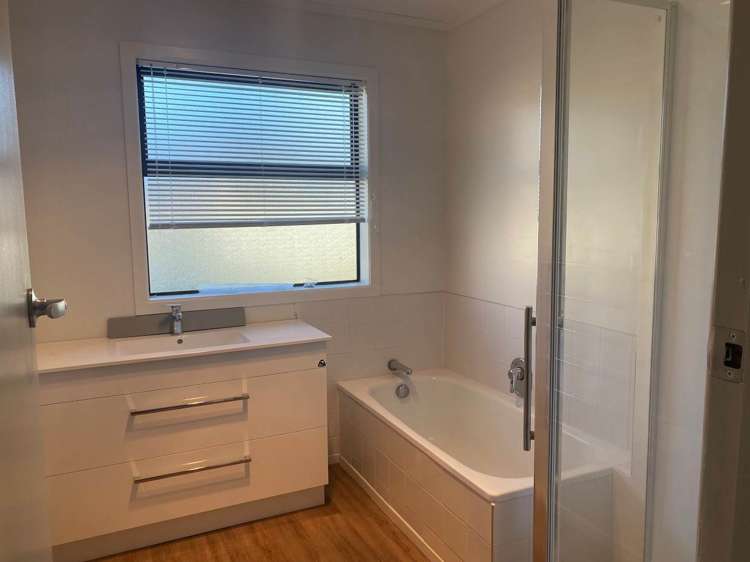 20 Coronation Avenue Pukekohe_3