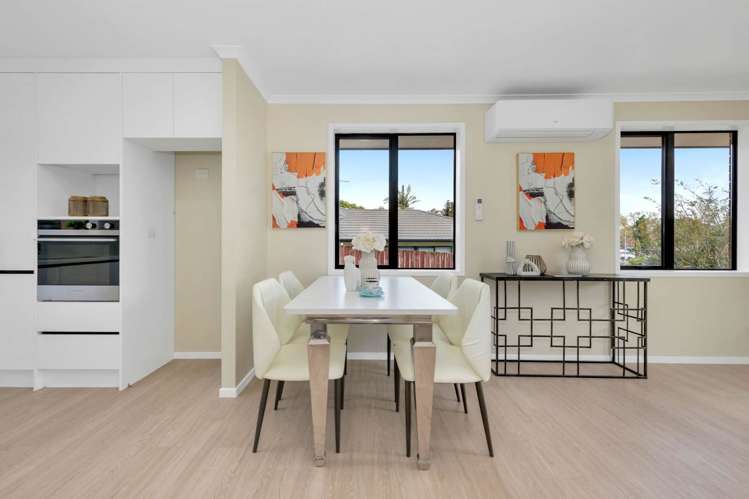 21 Claywest Place Glen Eden_9